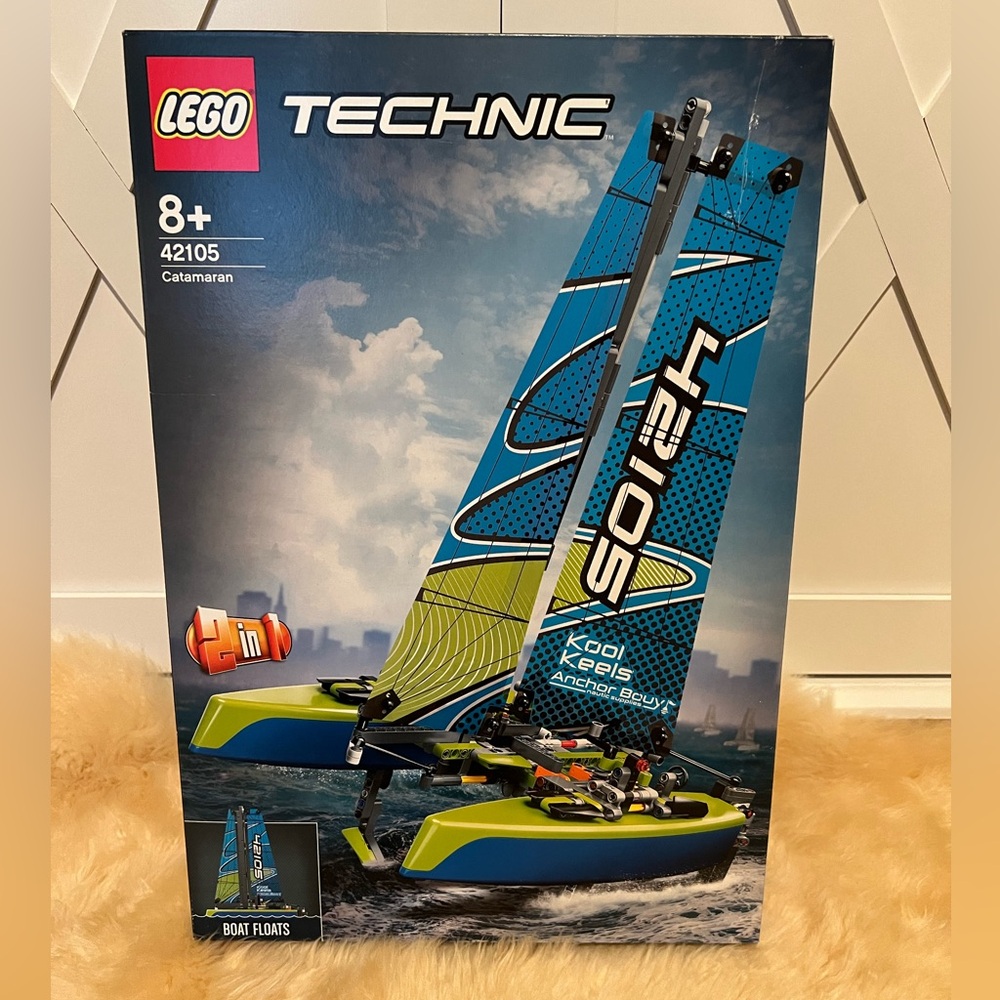 Brand New Lego Technic Catamaran - 42105